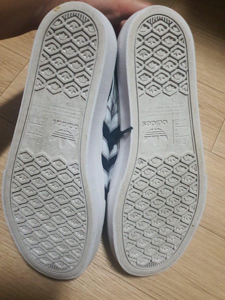 255mm 아디다스 남성 캔버스 운동화 남성 신발 이미지