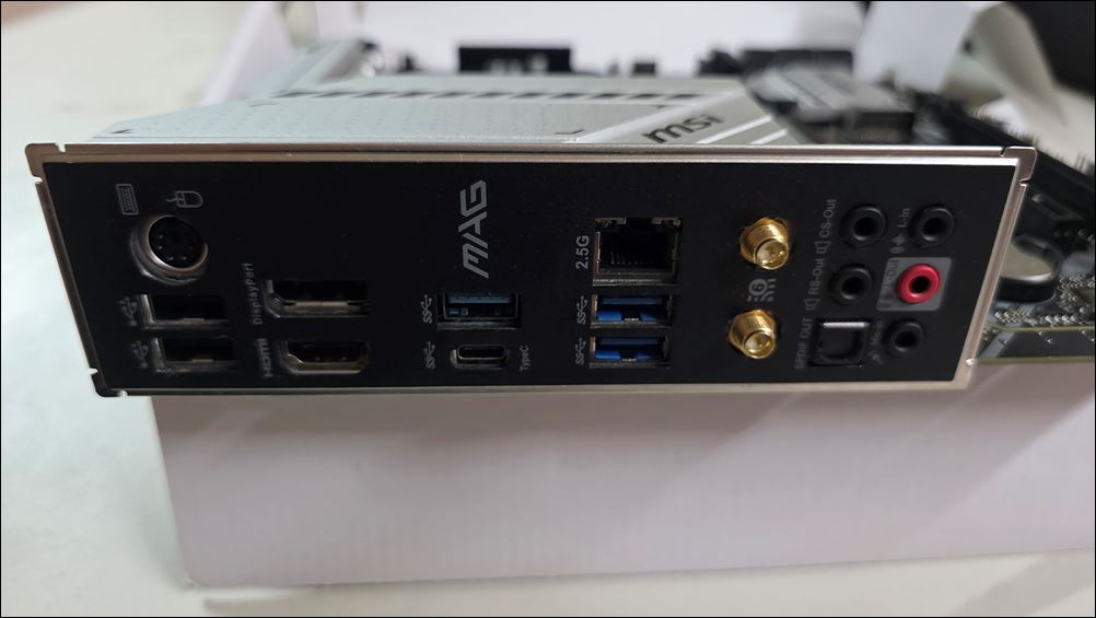 MSI B460M 박격포 WiFi + 인텔 10400 CPU + CPU쿨러 + 120미리 팬 4개 이미지