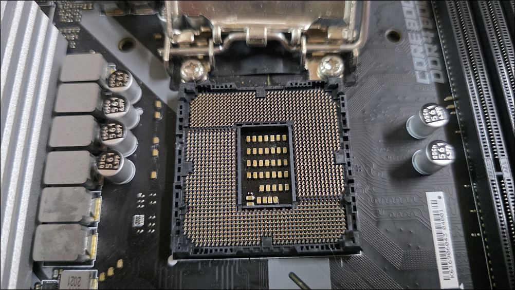 MSI B460M 박격포 WiFi + 인텔 10400 CPU + CPU쿨러 + 120미리 팬 4개 이미지