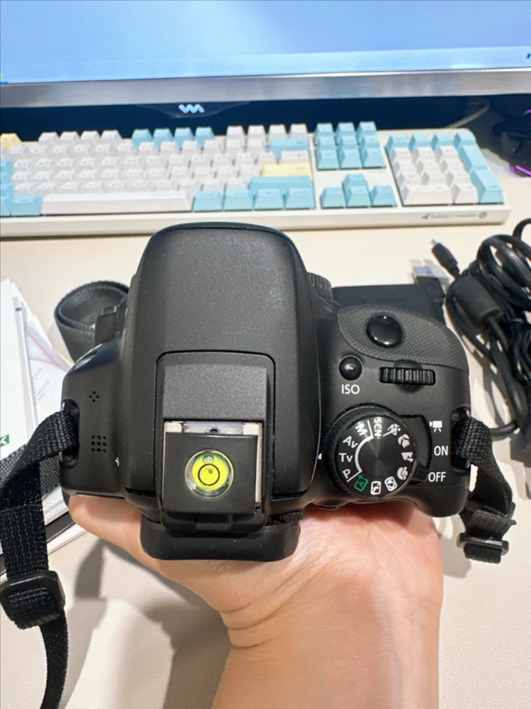 캐논 EOS 100D 블랙 DSLR 카메라 바디만(렌즈미포함) 이미지