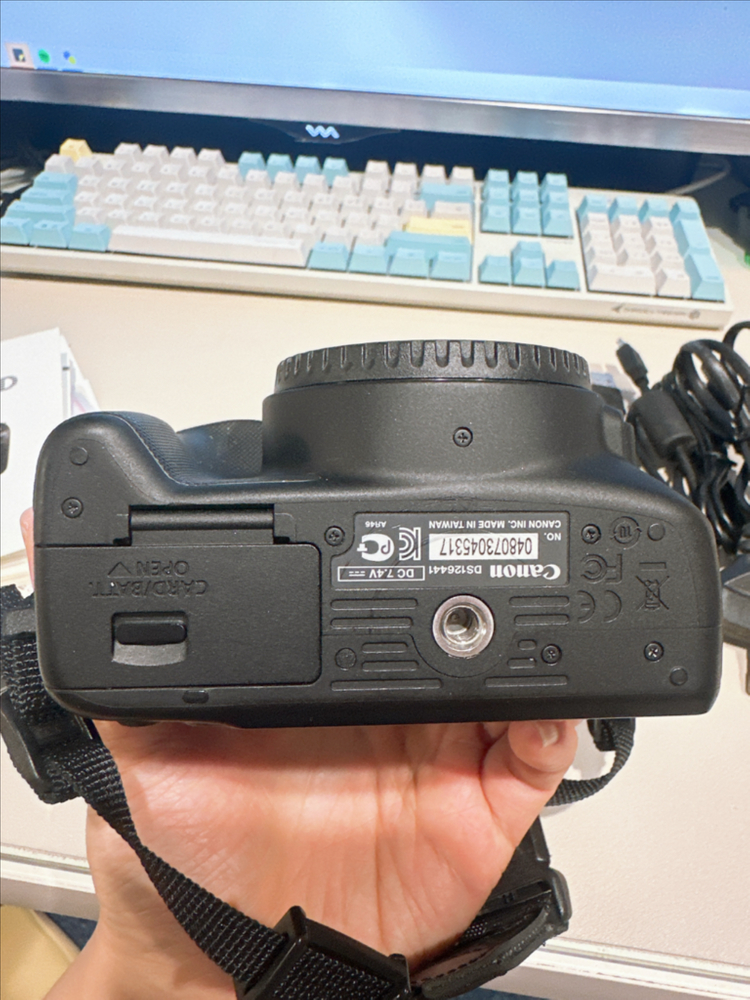 캐논 EOS 100D 블랙 DSLR 카메라 바디만(렌즈미포함) 이미지
