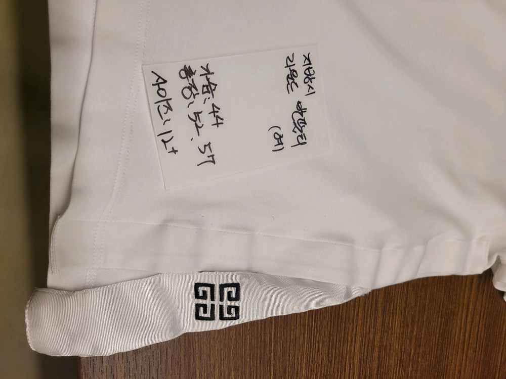 지방시 라운드 반팔티 아동 12, 여성 XS도됨 이미지