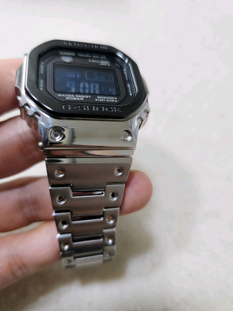 카시오 지샥 GMW-B5000BT-1JF 풀메탈 시계 판매합니다. 이미지
