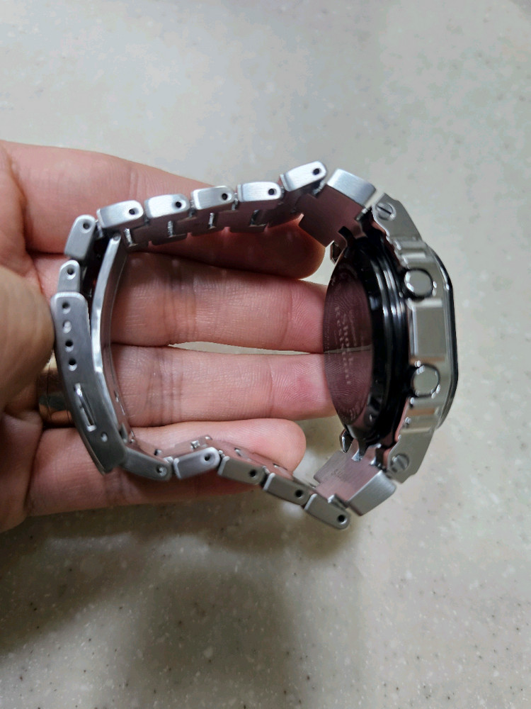 카시오 지샥 GMW-B5000BT-1JF 풀메탈 시계 판매합니다. 이미지