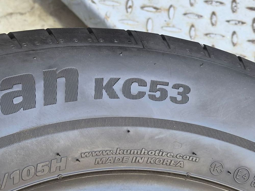 2156517 금호타이어 포트란 KC53 중고타이어 215 65 17 금호 ㅡ 그랜드스타렉스 이미지