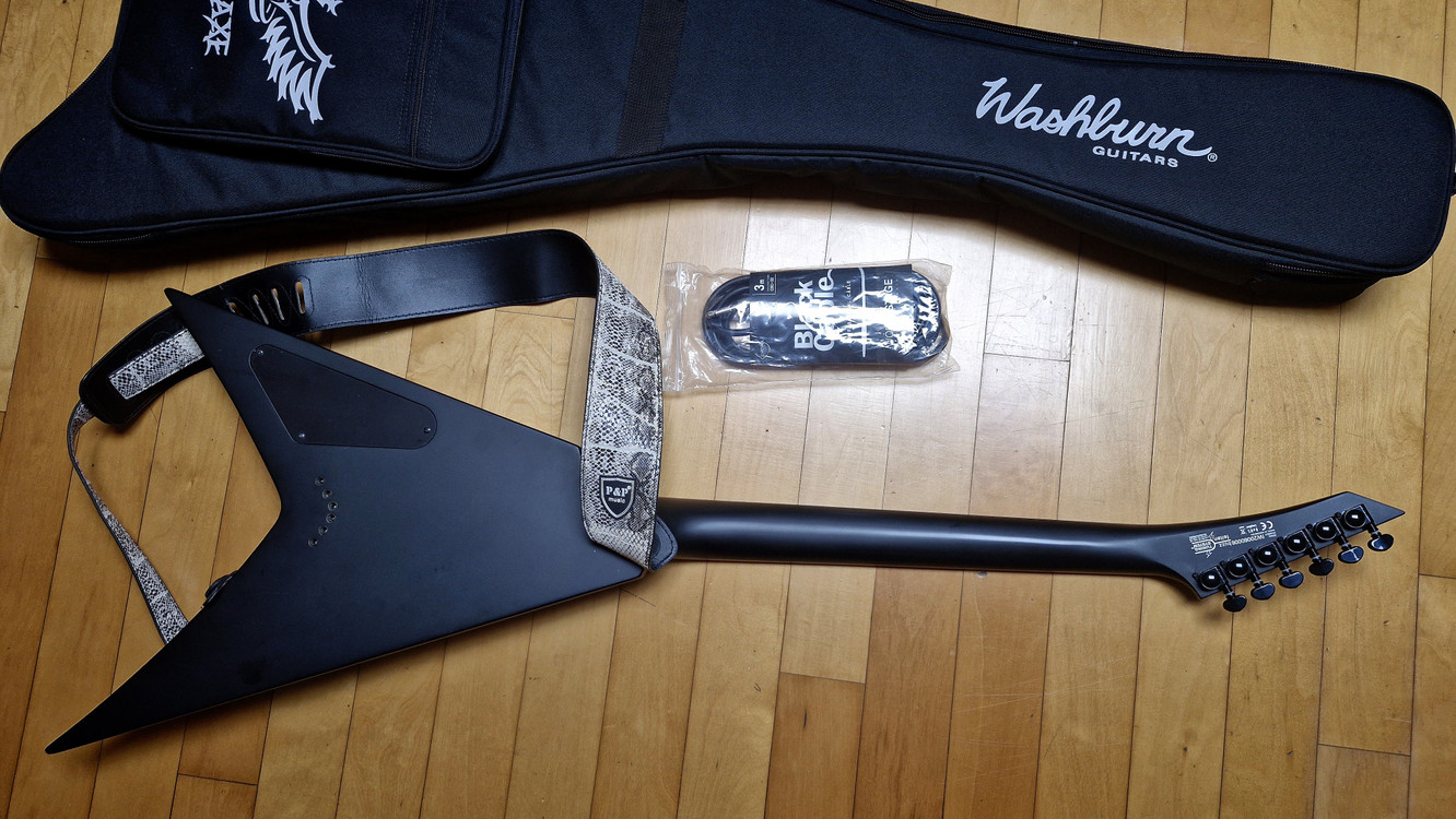 [상태최상] 워시번 파라렉스 V26 (Washburn Parallaxe V26) 플라잉브이 일렉기타 팝니다. 이미지