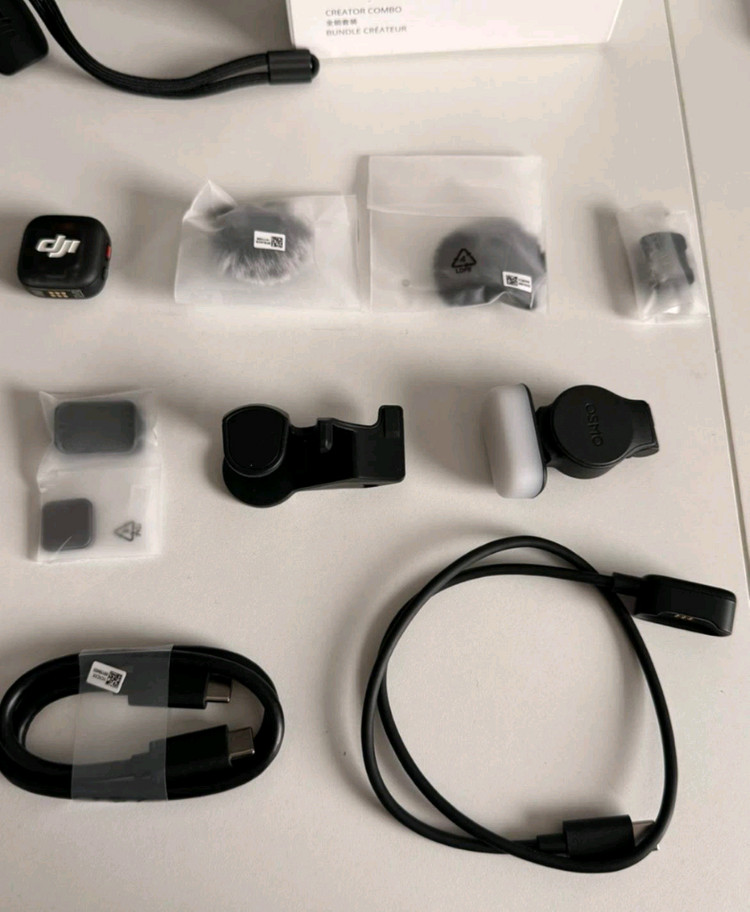 DJI 오즈모 포켓4 크리에이터 콤보 이미지