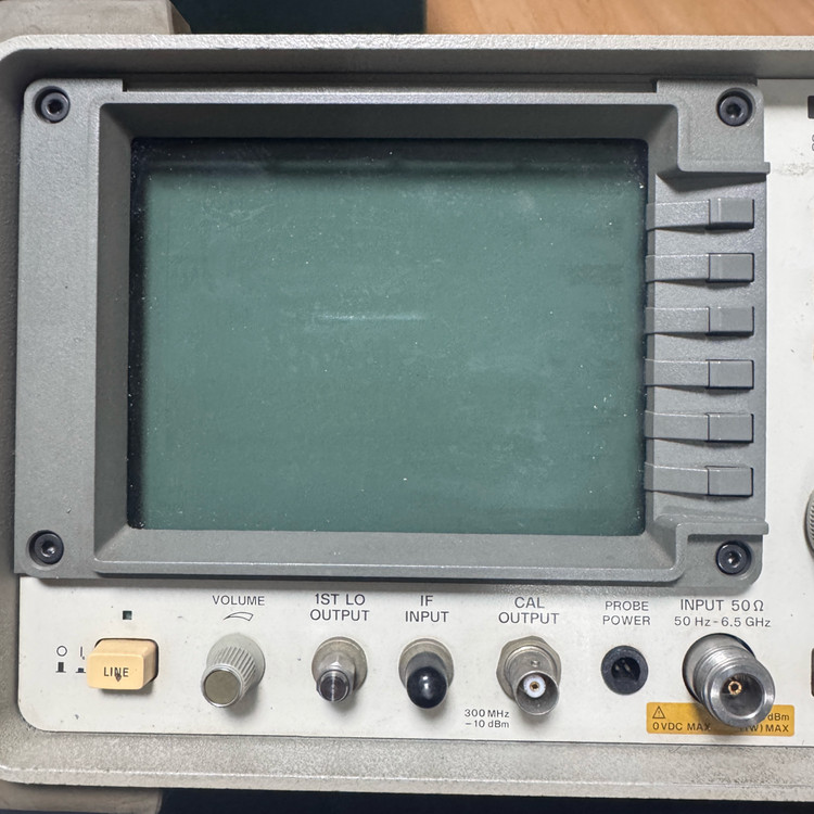 HP8561B 스펙트럼아날라이저 스펙트럼분석기 :50만원 이미지