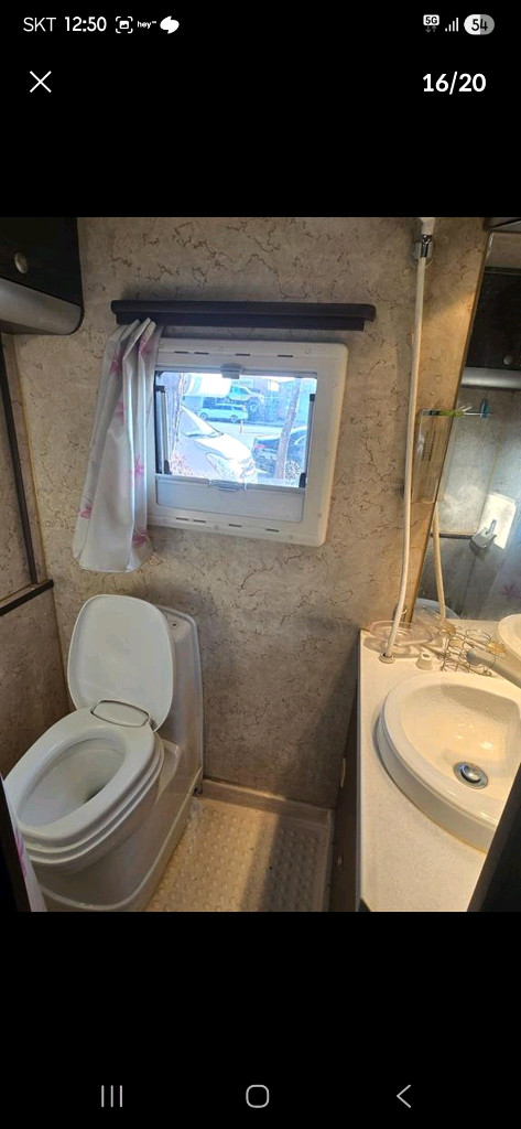 캠핑카 판매 또는 대차 이미지