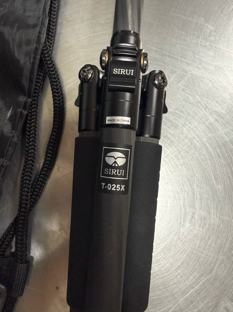 시루이 T-025X 삼각대 (볼헤드 포함) 이미지