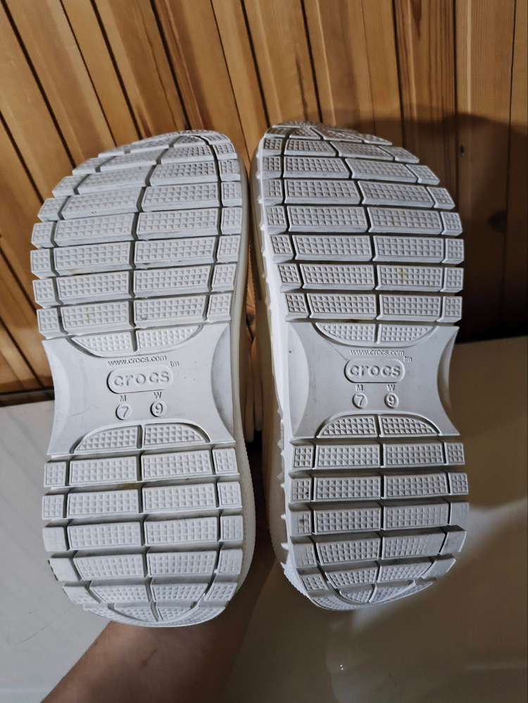 W9 250mm 크록스 메가크러쉬 클로그 이미지