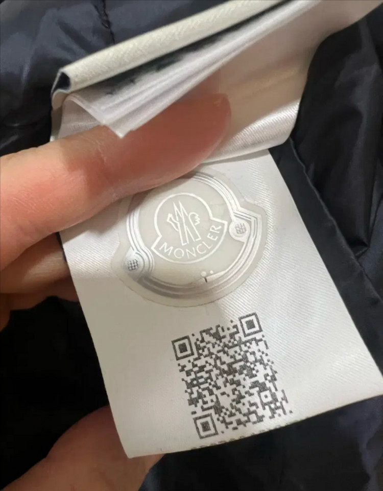 몽클레어 여성 네이비니트패딩 M 이미지