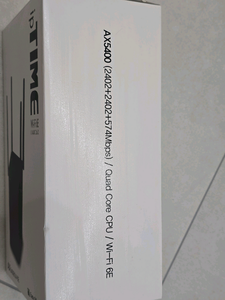 아이피타임 iptime AX5400BCM-6E 와이파이6E 유무선 공유기 이미지