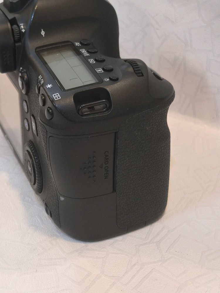 캐논정품 EOS 6D 캐논 풀례쉬 컷수8590컷 이미지
