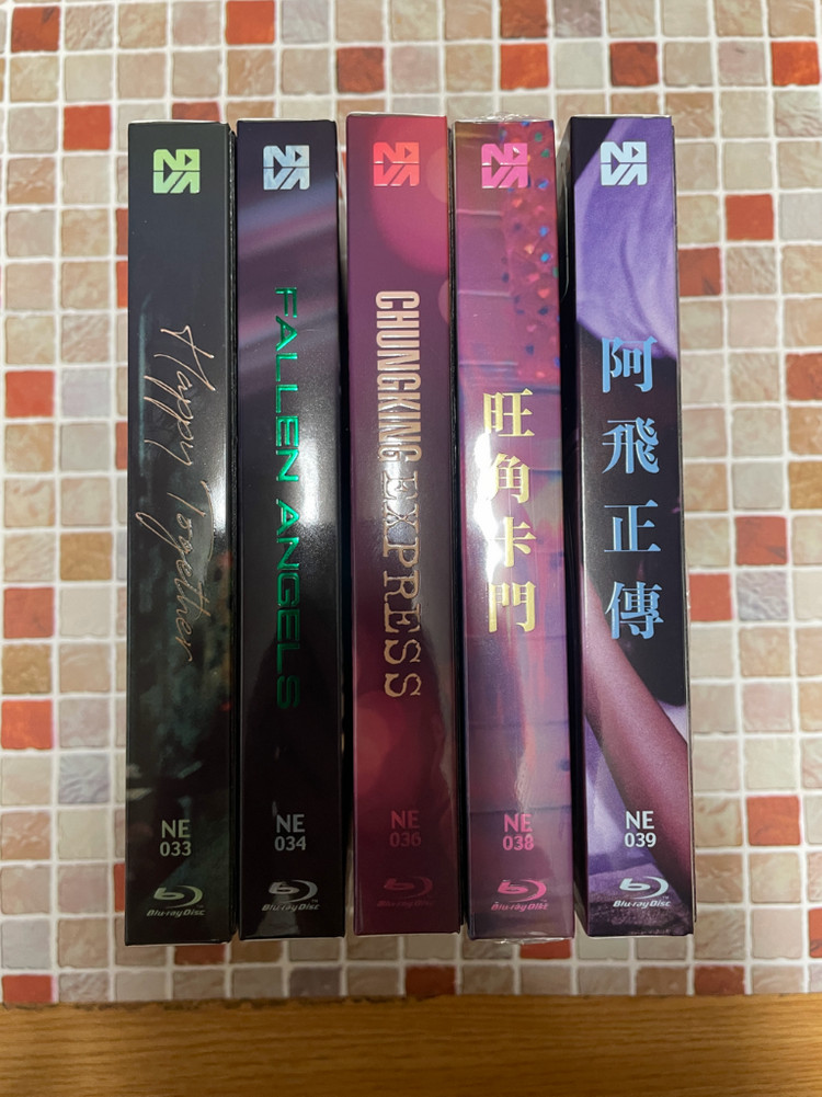 왕가위 영화 블루레이 5종 일괄(해피투게더,중경삼림,타락천사,열혈남아,아비정전) 이미지
