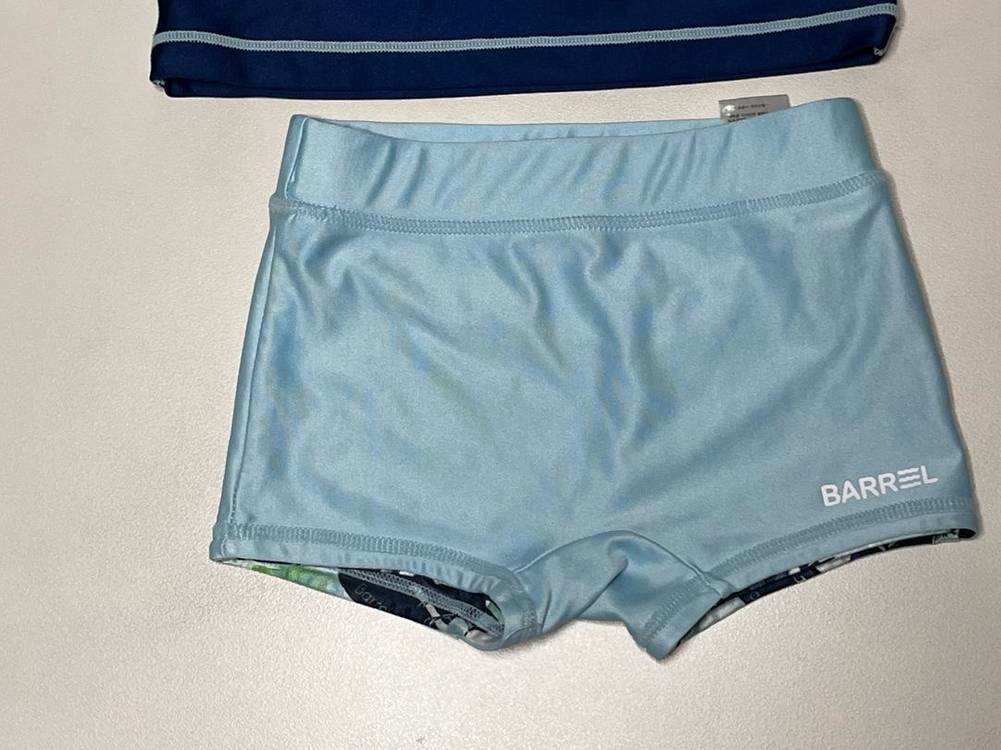 배럴 BARREL 키즈 S사이즈 래쉬가드 수영복 상하의 이미지