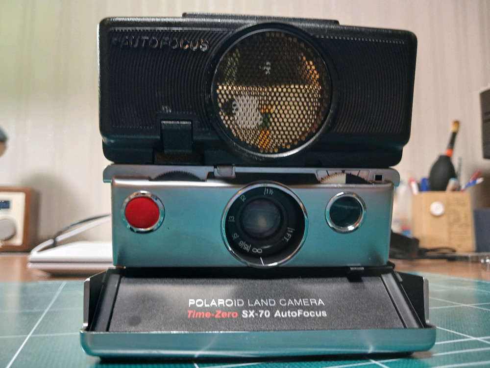 폴라로이드 sx70 소나 이미지