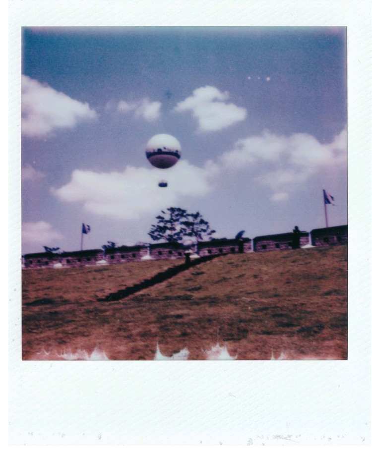 폴라로이드 sx70 소나 이미지