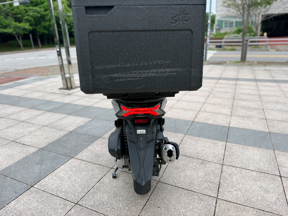 혼다 pcx124 24년 abs 배달풀셋팅 팝니다 이미지