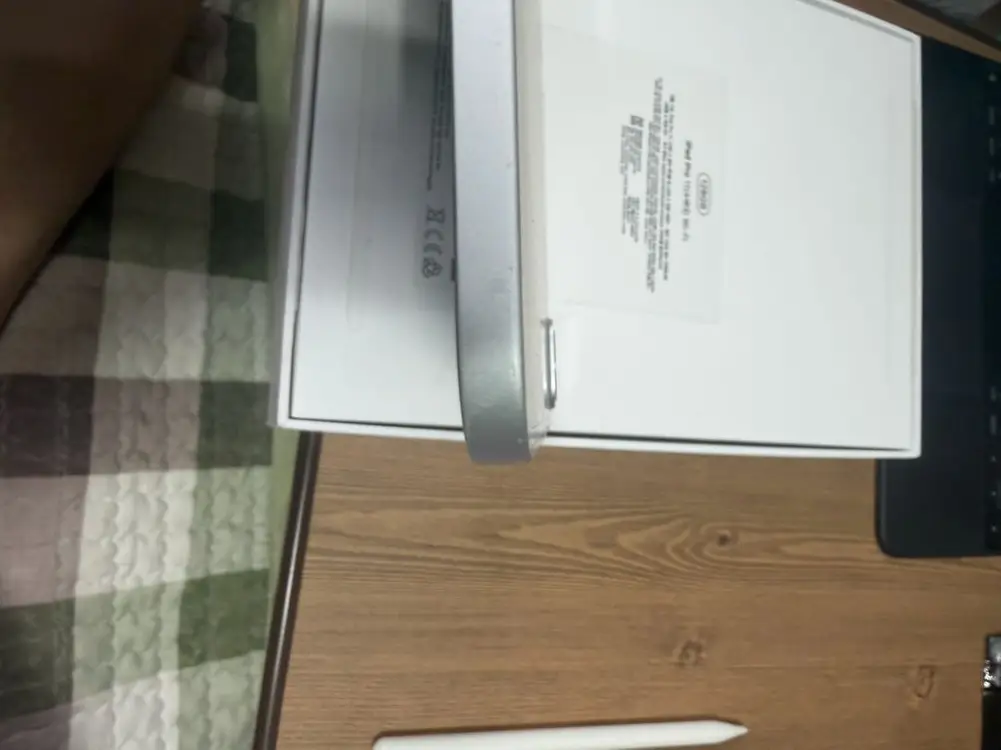 아이패드프로 11인치 4세대 m2 128기가 실버 + 애플펜슬2 팝니다 이미지
