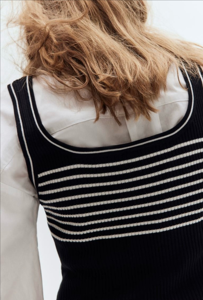 H&M 스트라이프 크롭 베스트 이미지