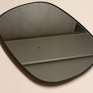 무토 muuto 거울 이미지