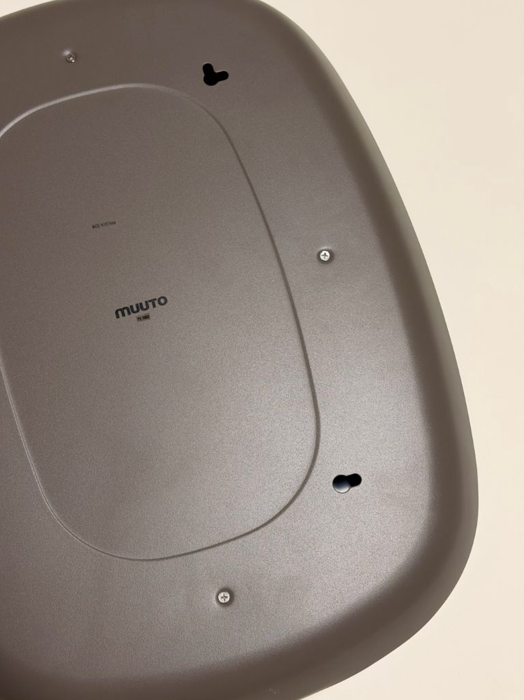 무토 muuto 거울 이미지