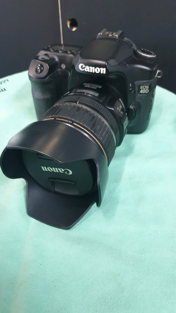 캐논40d 바디 17~85 usm 렌즈키트 입니다. 이미지