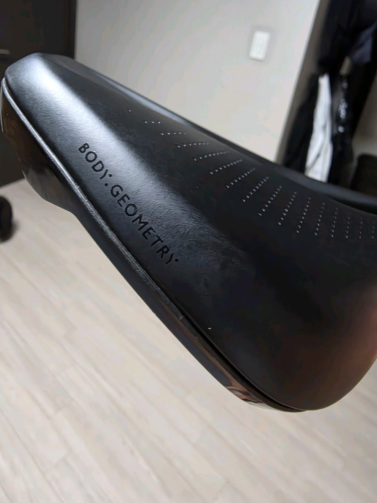 스페셜라이즈드 파워 안장 143mm 이미지