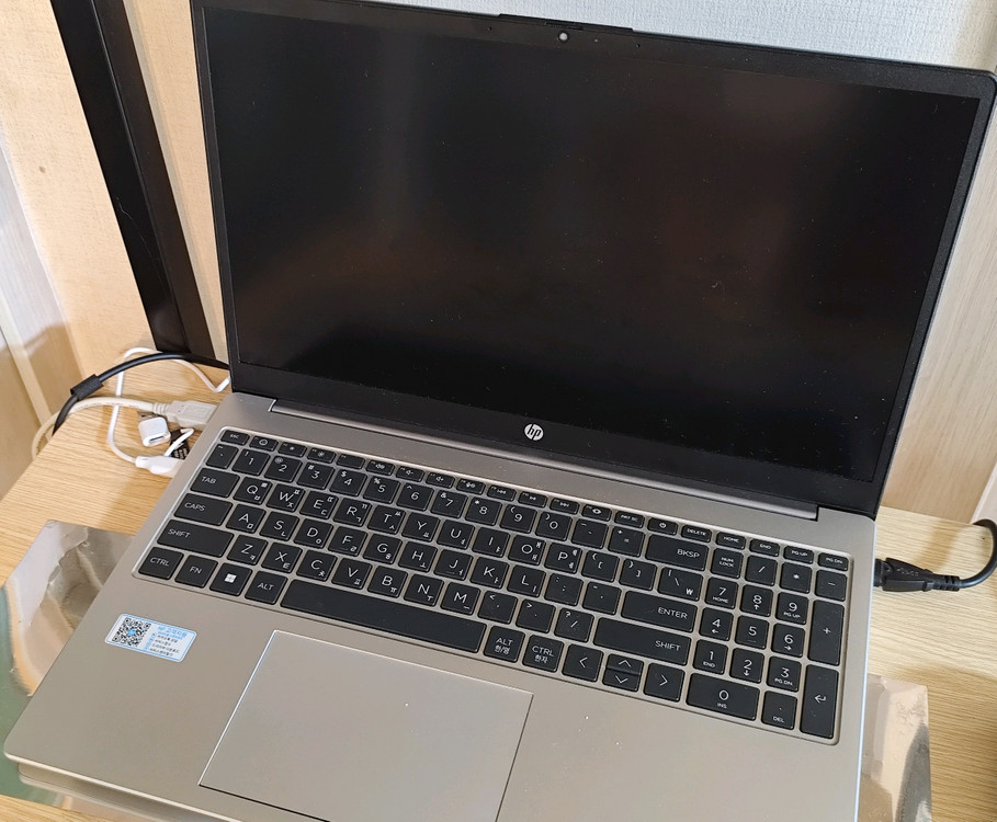 HP 노트북 255 G10 실버 약 15.6인치에 해당함 이미지