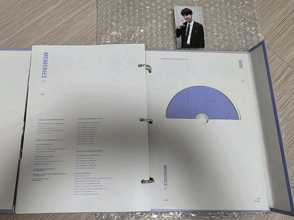 방탄소년단 메모리즈 2018 DVD/슈가 포카/새제품 이미지