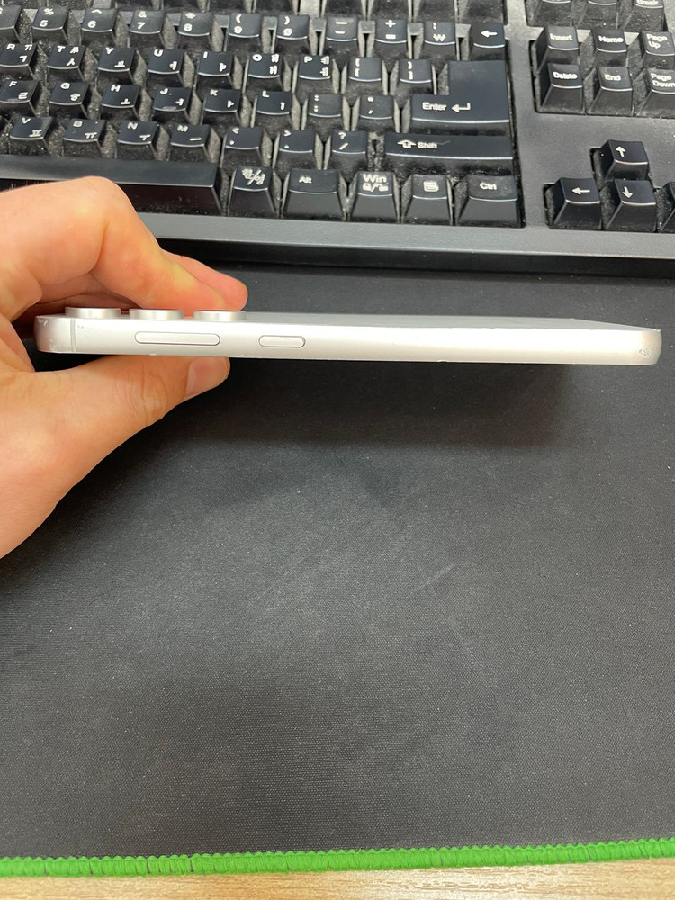 갤럭시S23FE 크림 256GB 무잔상 상태좋은 중고32만5천팝니다 이미지