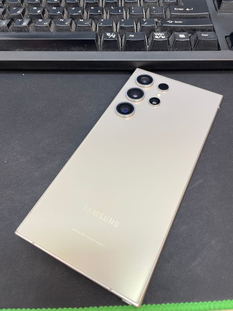 갤럭시S24울트라 그레이 256GB 무잔상 상태좋은 중고81만2천팝니다 이미지