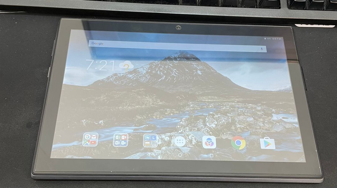 레노바탭4(TB-X304F) 블랙 16GB 무잔상 상태좋은 중고3만팝니다 이미지