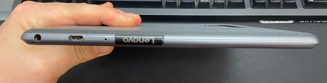 레노바탭4(TB-X304F) 블랙 16GB 무잔상 상태좋은 중고3만팝니다 이미지
