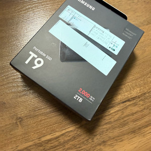 삼성 포터블 ssd t9 2tb 미개봉 이미지
