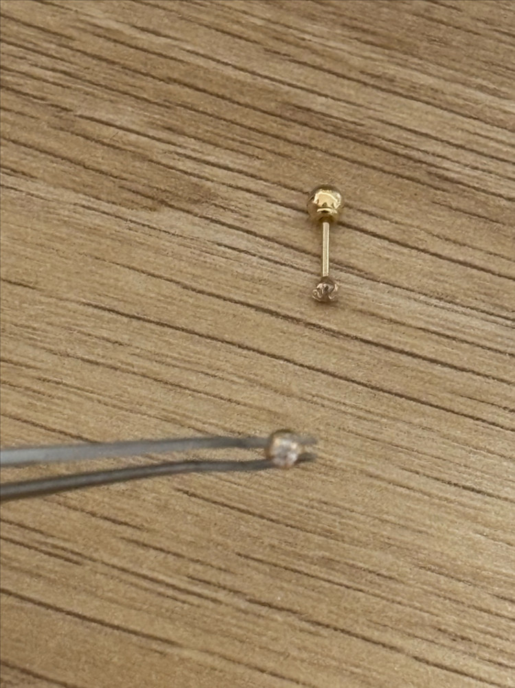 14k 3mm 큐빅 피어싱 옐로골드*2개 이미지