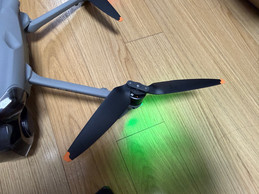 [S급 민트급] DJI Air 3S 풀박스 판매 (비행 4.5h / 케어 26년 12월까지 / ND 미사용) 이미지