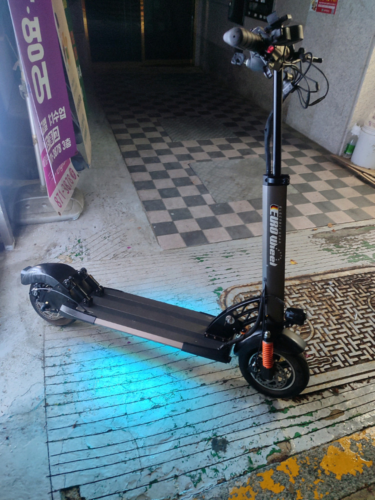 260키로신품급 싱글모터계 레전드명기체 LG배터리 대리용가성비 짱유로휠 fe 1000r 60v17ah신품120만 이미지