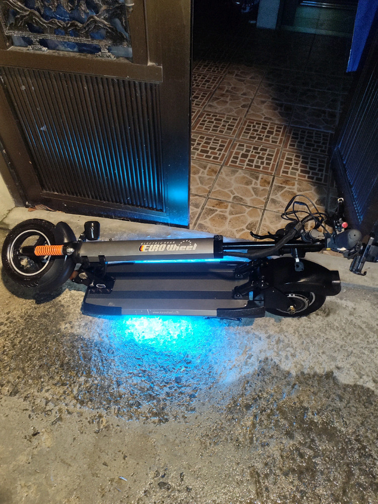 260키로신품급 싱글모터계 레전드명기체 LG배터리 대리용가성비 짱유로휠 fe 1000r 60v17ah신품120만 이미지