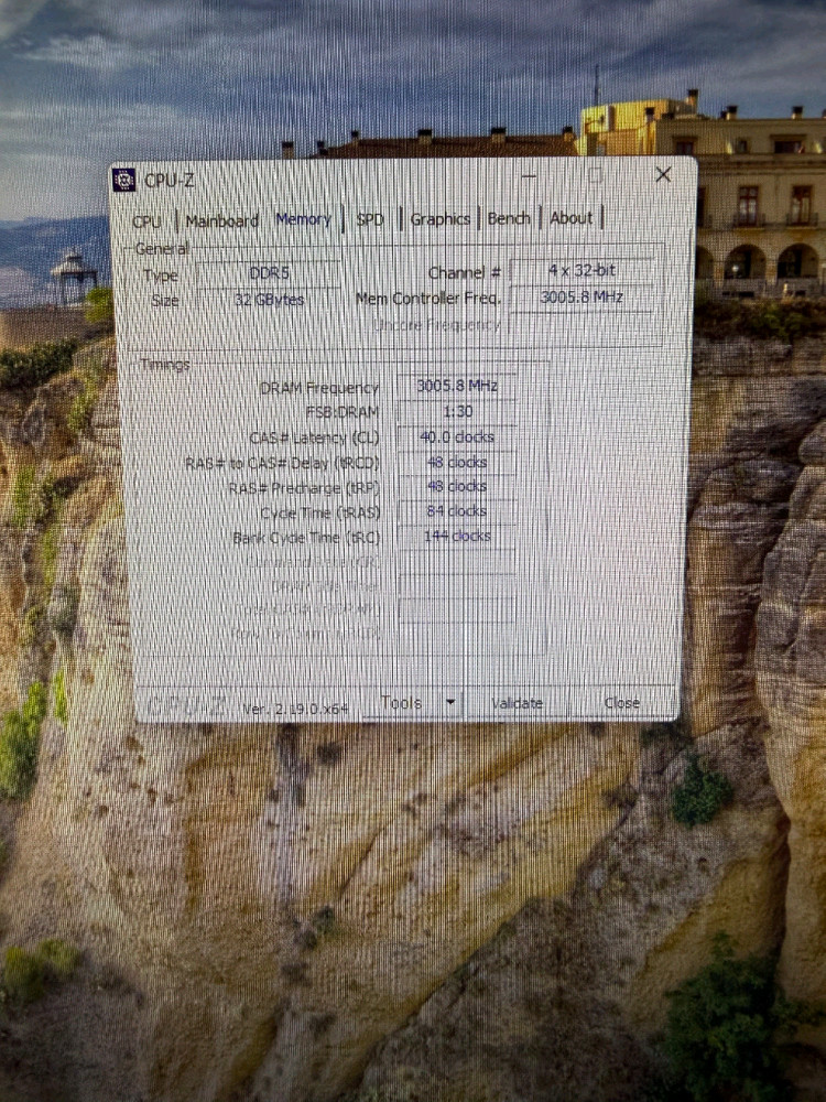 9600x 5070 32gb 고사양 게이밍pc 본체 판매합니다 이미지