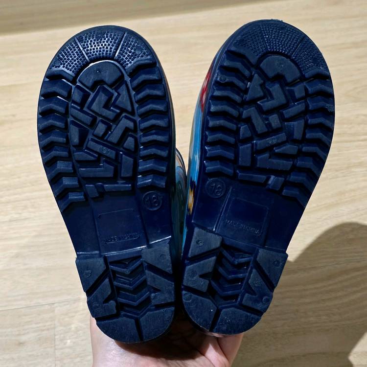 미키하우스 푸치 기차 가득 장화 이미지