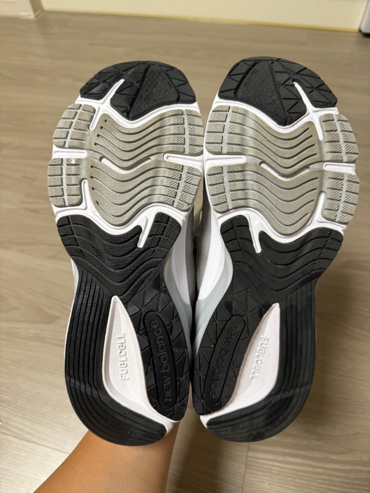 [275] 뉴발란스 990v6 그레이 이미지