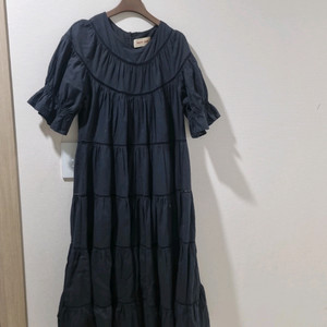 마리끌레르 블랙 원피스 이미지