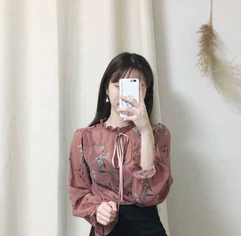 세컨에디션 여신 블라우스 이미지