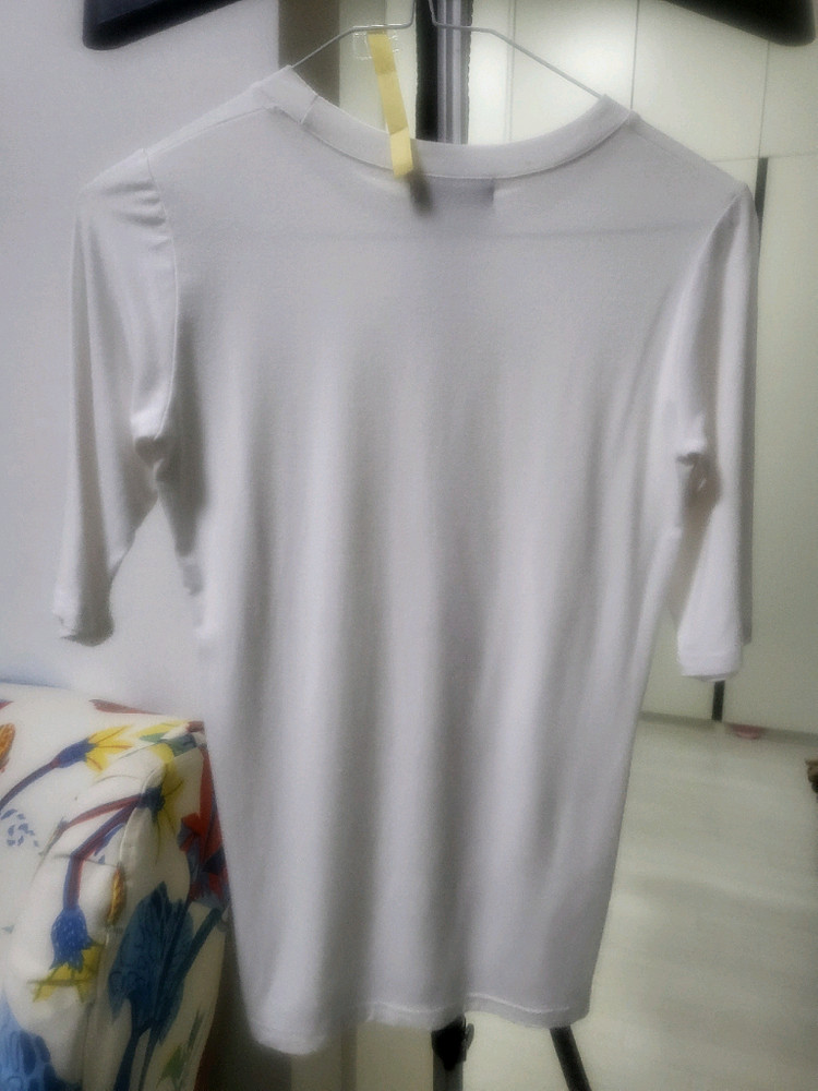 (거의새옷)기본 데일리 실키한 고급 티셔츠 Free 이미지
