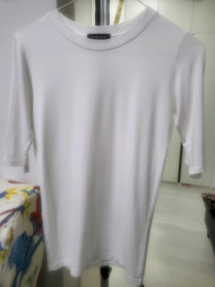 (거의새옷)기본 데일리 실키한 고급 티셔츠 Free 이미지