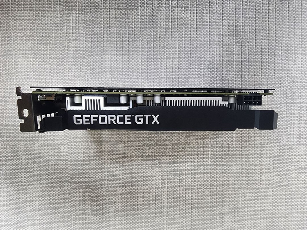 그래픽카드 GALAX GEFORCE GTX 1660 Ti 6GB 컨디션 좋습니다. 이미지