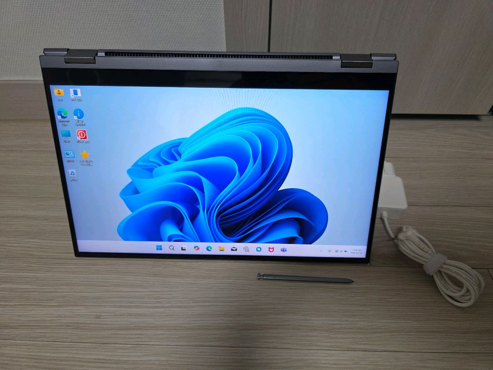 삼성 갤럭시북 플렉스 NT751QCJ 360 i5 15.6인치 노트북 /거의새것 이미지