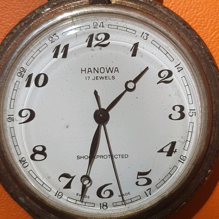 70년대 스위스 수동 기계 HANOWA 회중시계 앤틱 빈티지 이미지